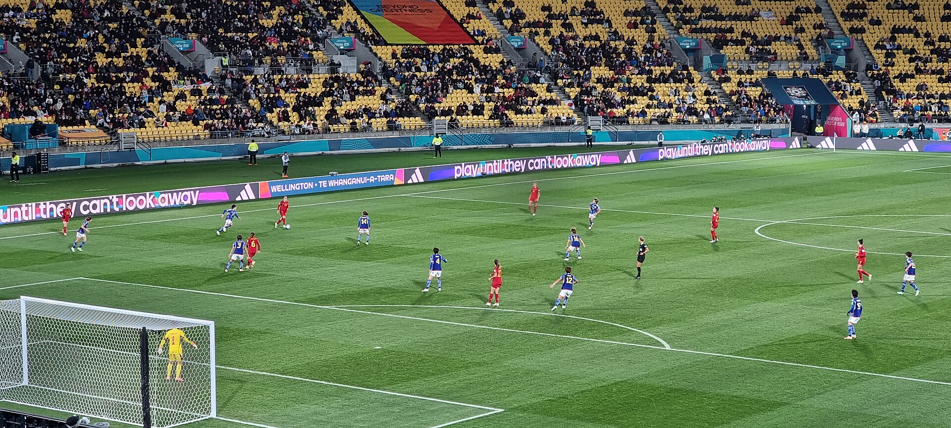 足球赛场